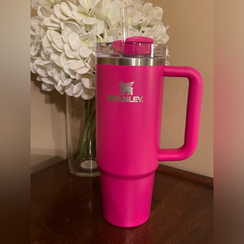 Stanley 30 oz Camelia Pink